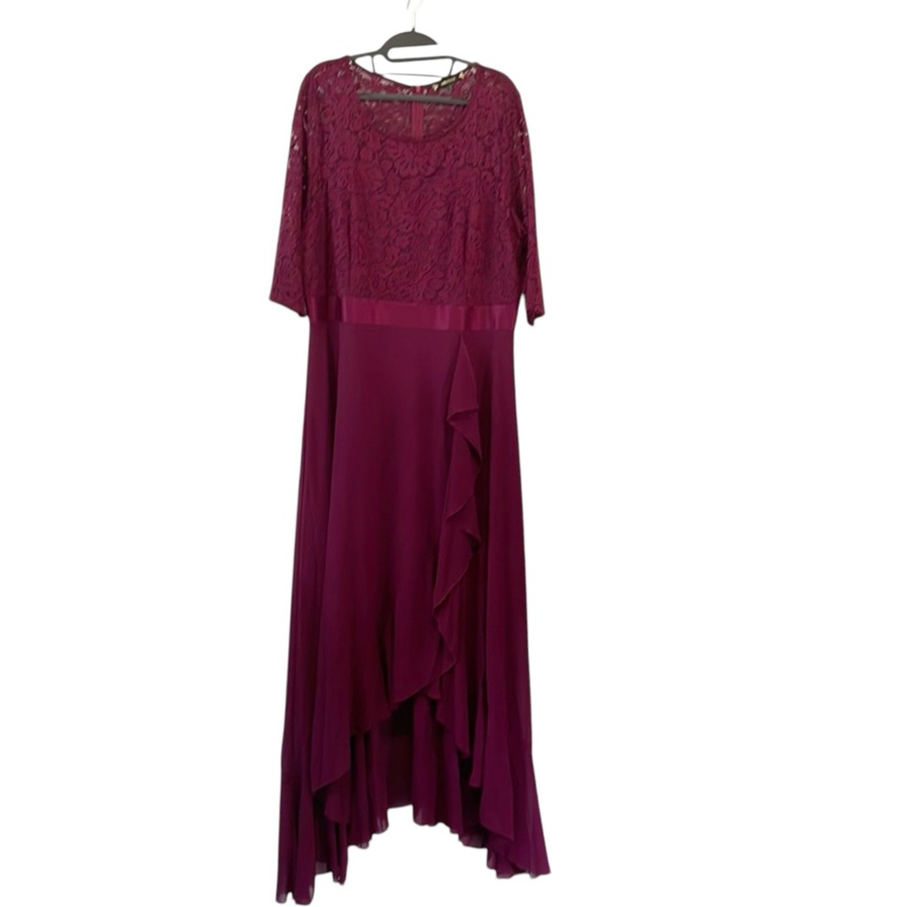 Miusol Burgundy Lace Bodice Chiffon Evening Gown - Picture 3 of 11